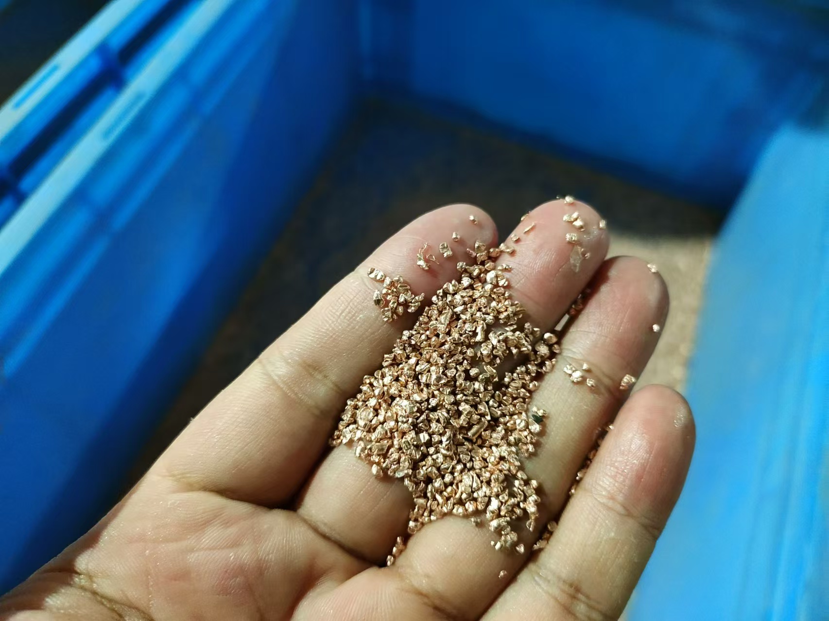 ţ������ - �����Ժ�Ϊһ��