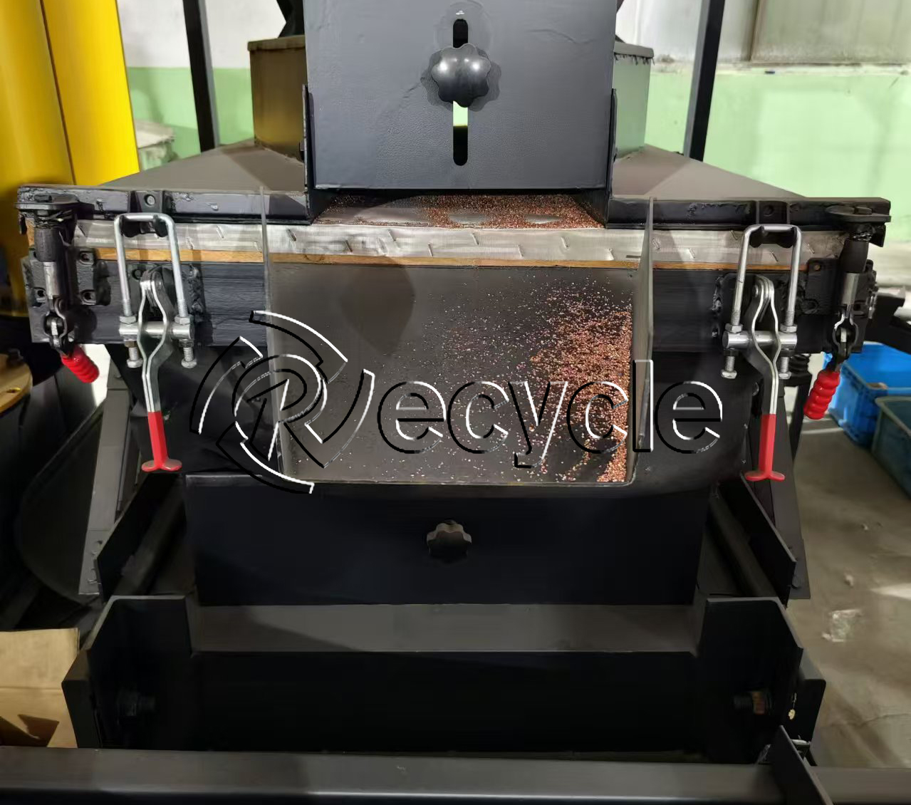 ţ������ - �����Ժ�Ϊһ��