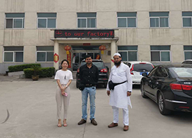 ţ������ - �����Ժ�Ϊһ��